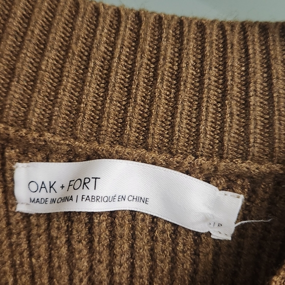 Oak and Fort cut out shoulder sweater - Picture 2 of 2